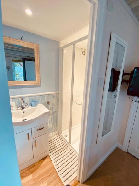 Blankednick Boltholes - 3 Beautiful Family Or Couples Cornish Getaways Villa Truro Exterior foto